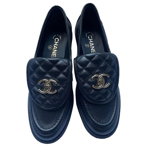 chanel shoes moccasins.